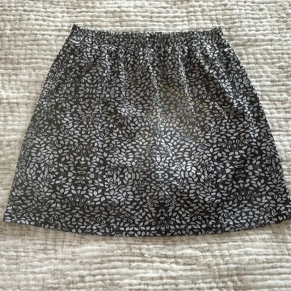 COOL RUN - Picture 4 of 7